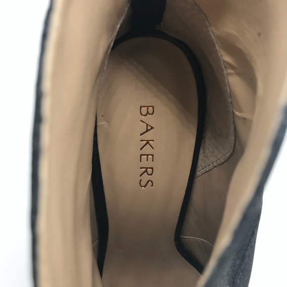 Bakers Helen Black Ankle Heeled Booties - Picture 10 of 12